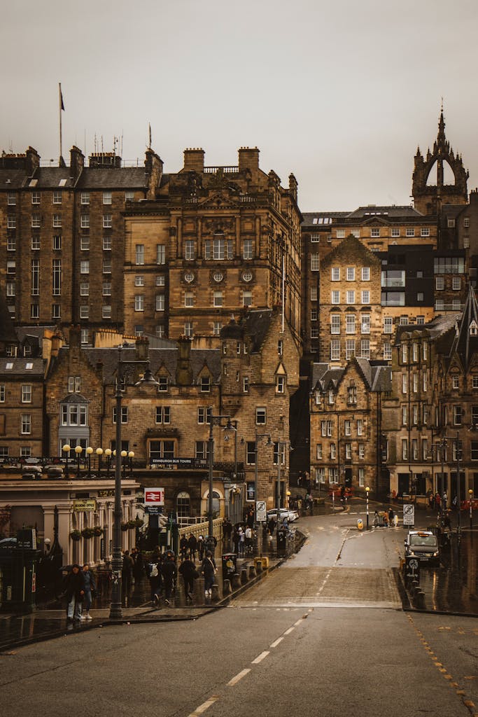 Things to do in Edinburgh for Couples