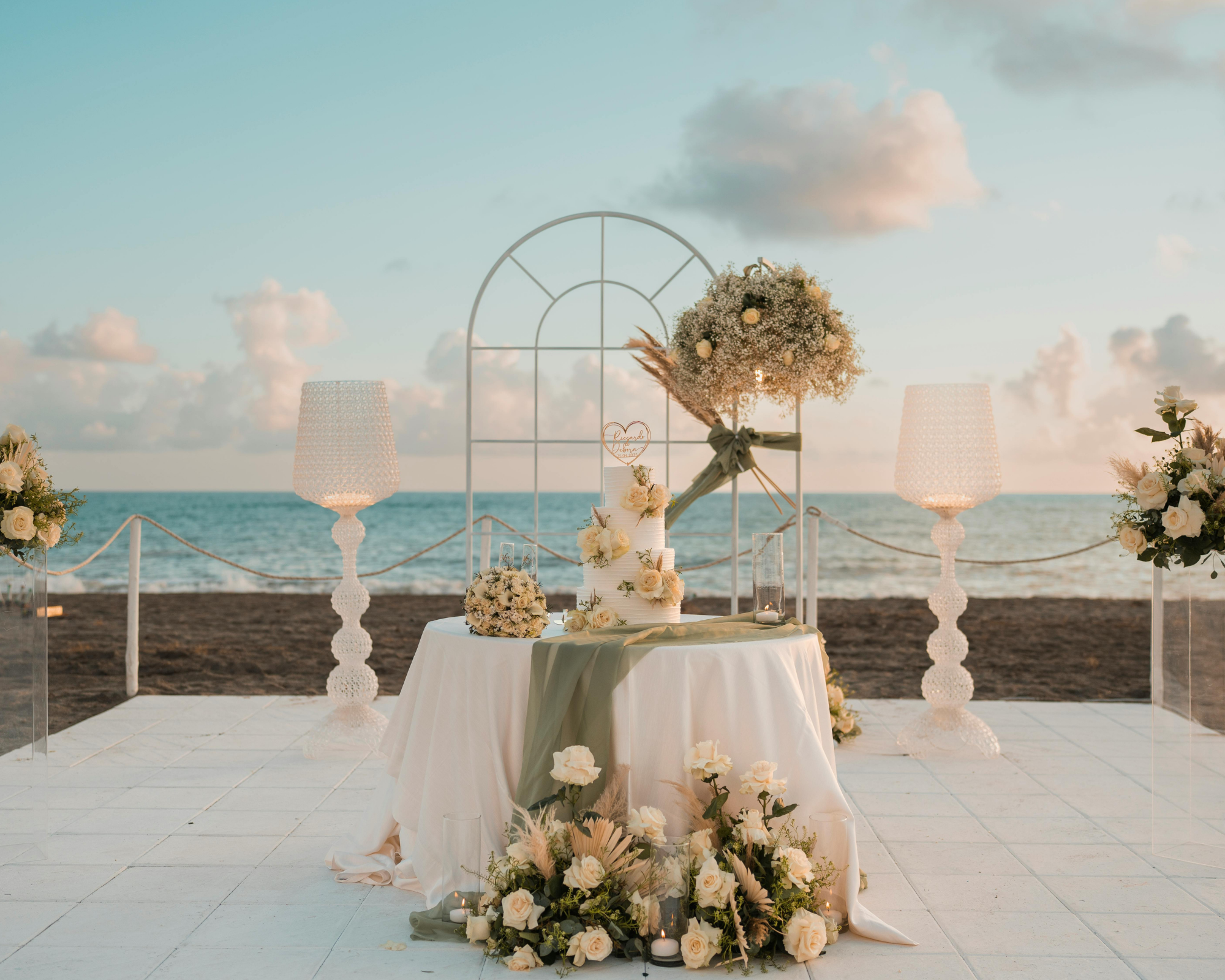 Destination Weddings vs Traditional Weddings